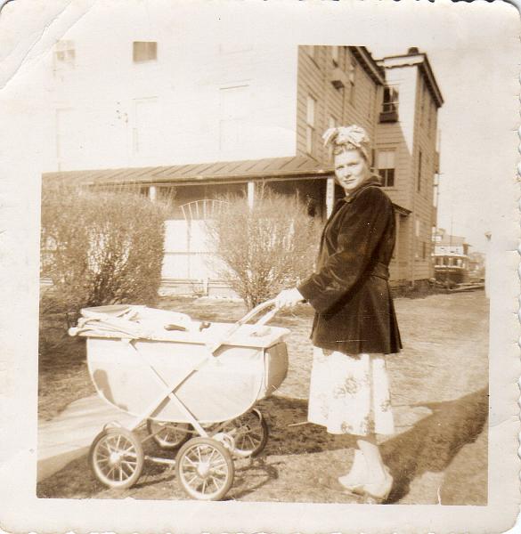 DorothyWescoatKenInfant.jpg