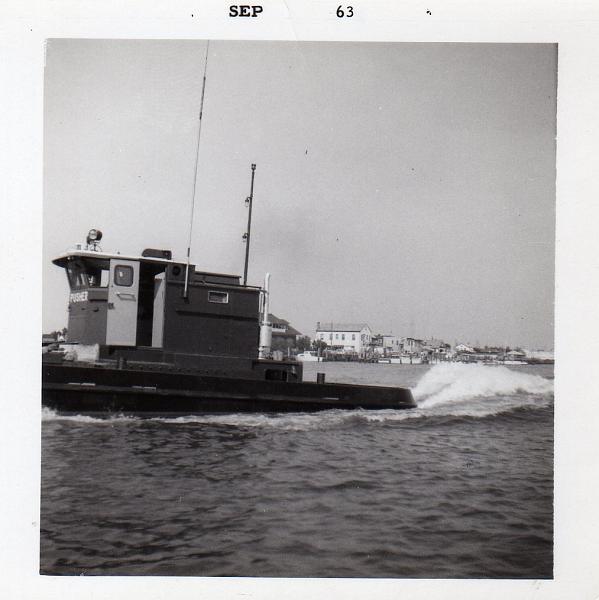 PusherTowing4.jpg