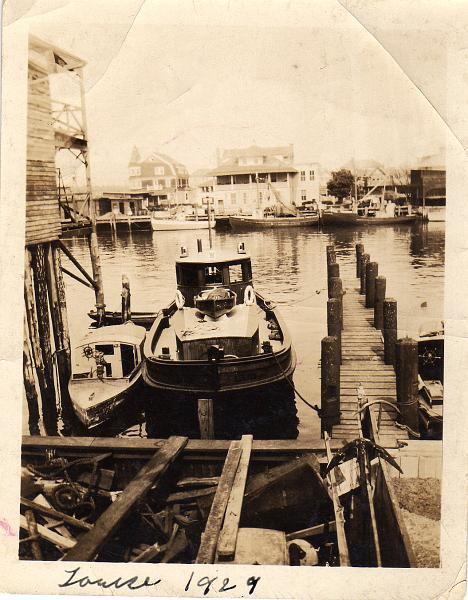 11Milt'sBoatLOUISE1929.jpg